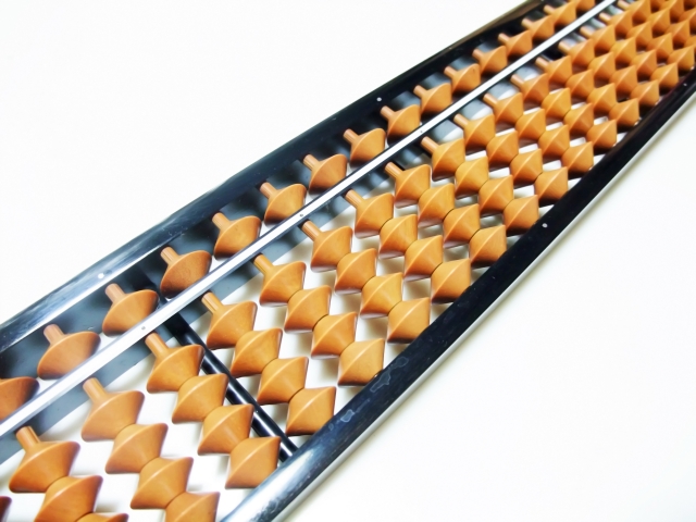 検定試験スタート、四つ珠そろばんが主流になり世界各国へ普及～昭和時代